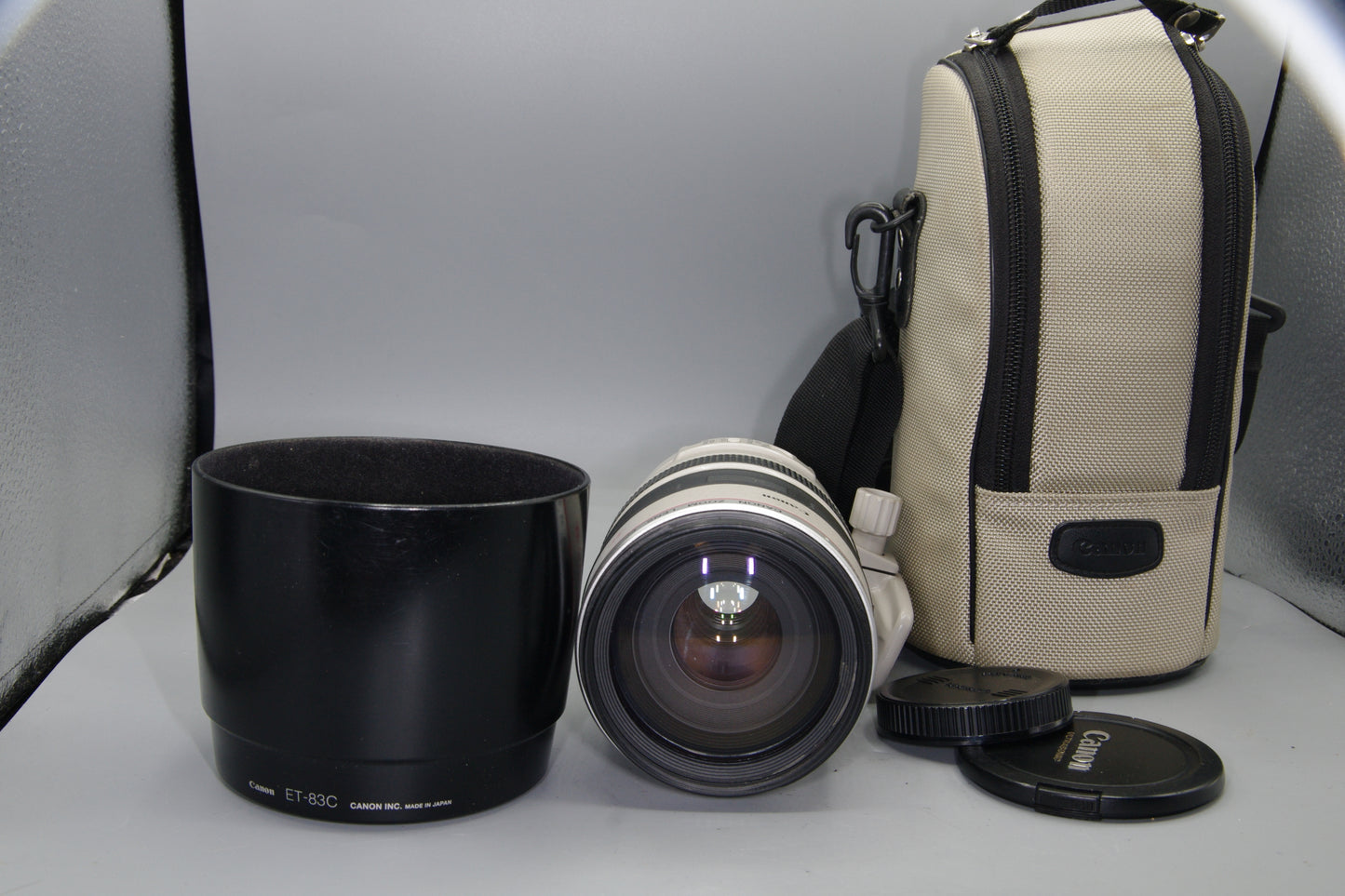 Canon EF 100-400mm f/4.5-5.6L IS USM Telephoto Zoom Lens  - Excellent