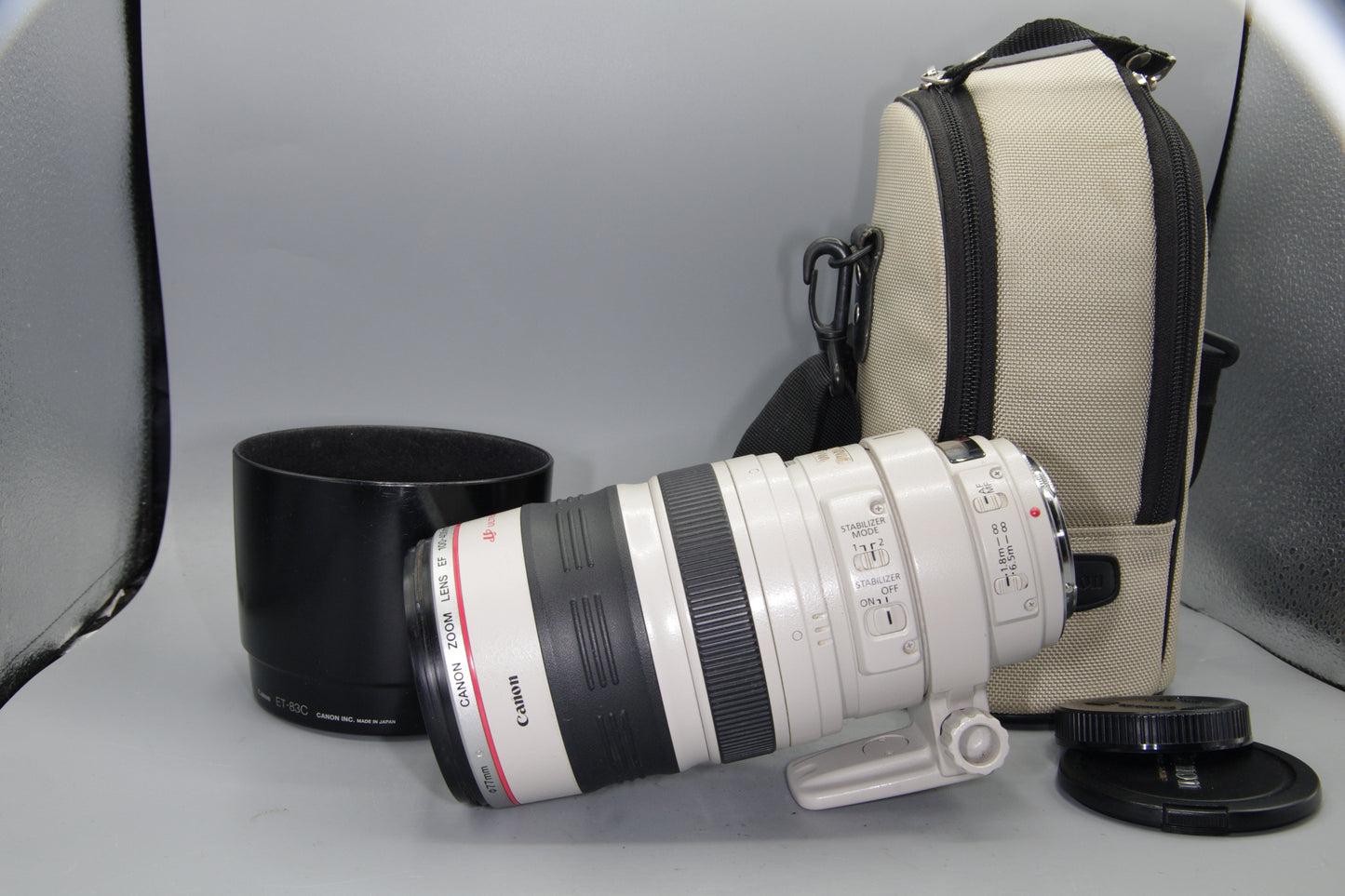 Canon EF 100-400mm f/4.5-5.6L IS USM Telephoto Zoom Lens  - Excellent