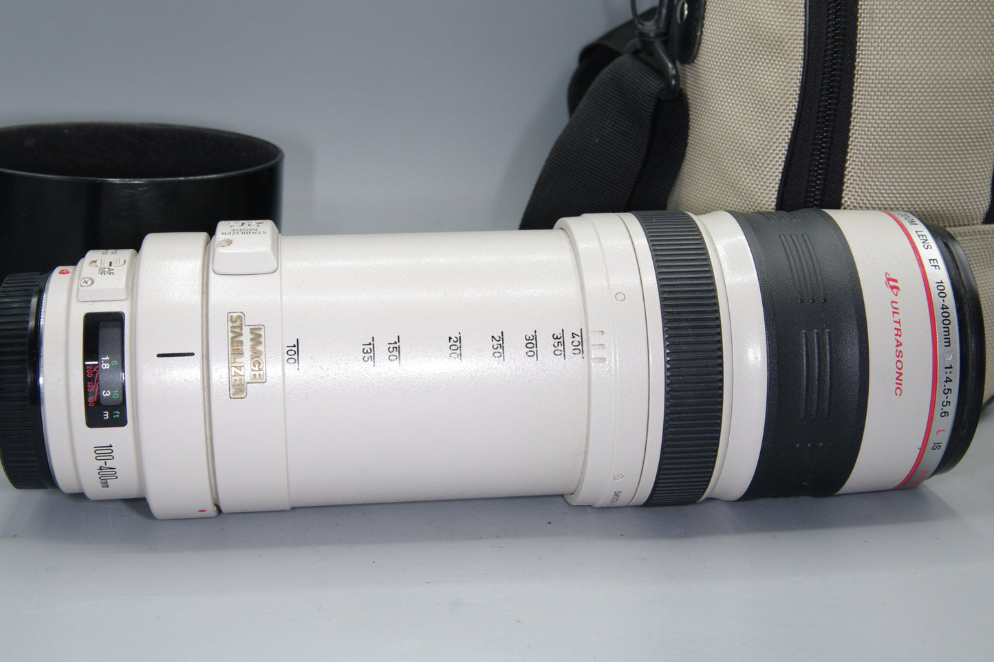Canon EF 100-400mm f/4.5-5.6L IS USM Telephoto Zoom Lens  - Excellent