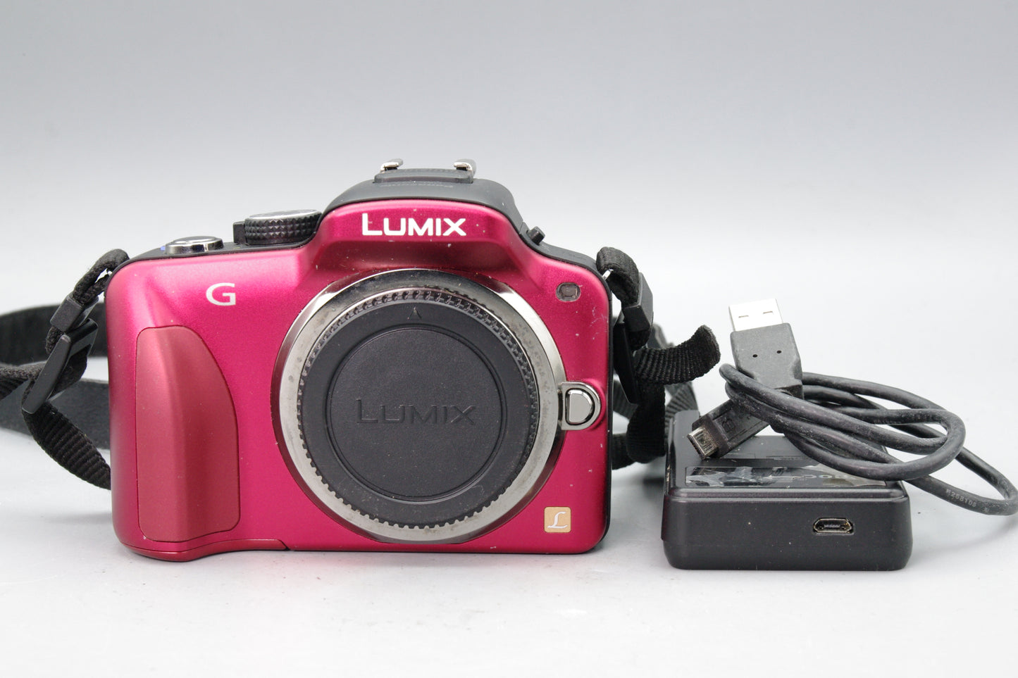 Panasonic Lumix DMC‑G3 Red 16MP – 14‑42mm Lens Manual‑Only – S/C 15698