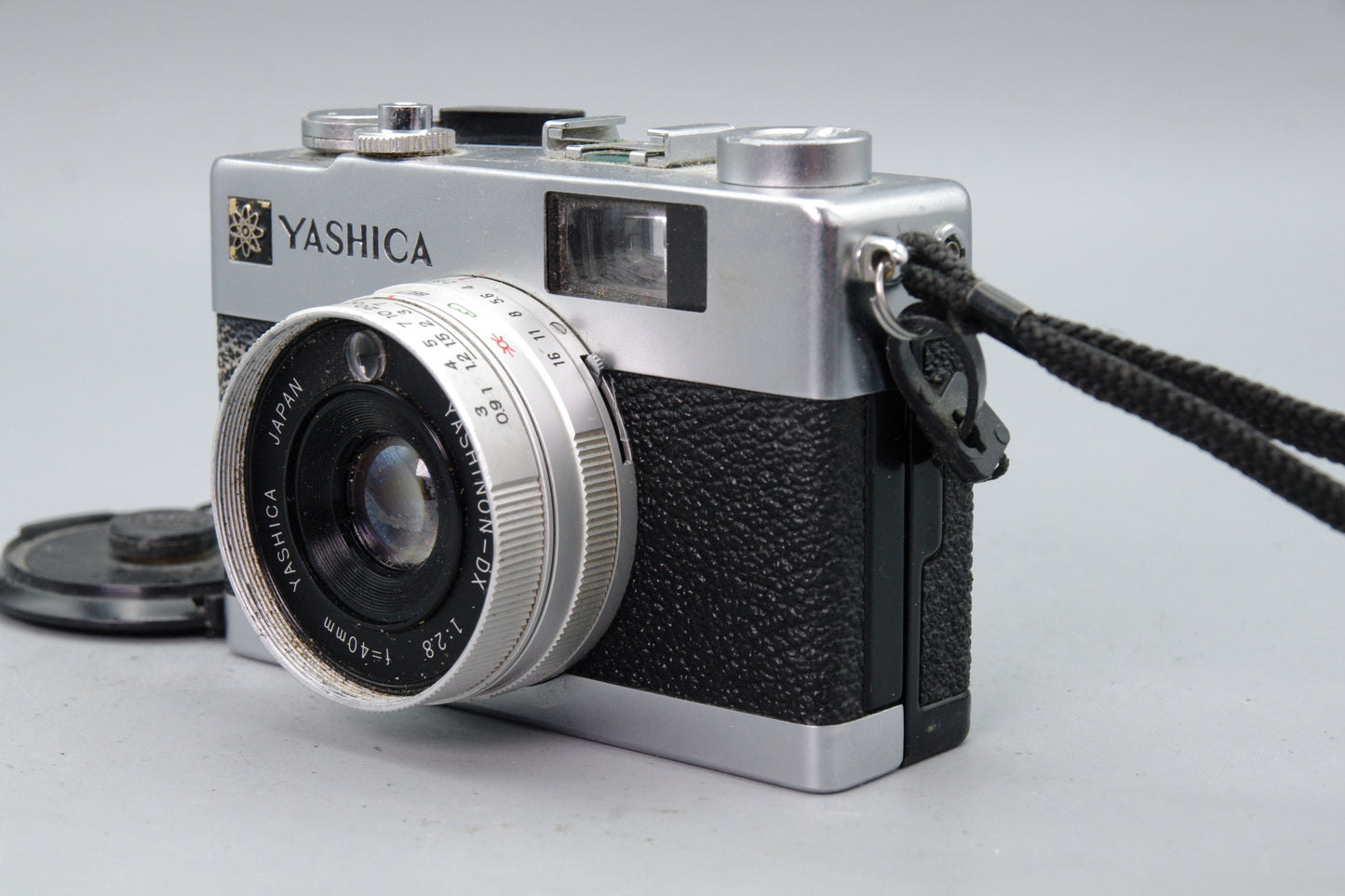 Yashica Electro 35 MC 35mm Rangefinder Camera – 40mm F/2.8 – Tested & Working