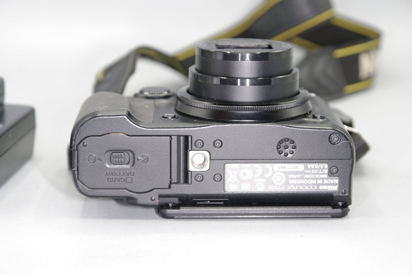 Nikon Coolpix P7100 10.1MP Digital  Camera - VGC