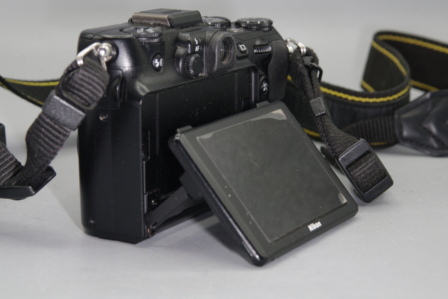 Nikon Coolpix P7100 10.1MP Digital  Camera - VGC