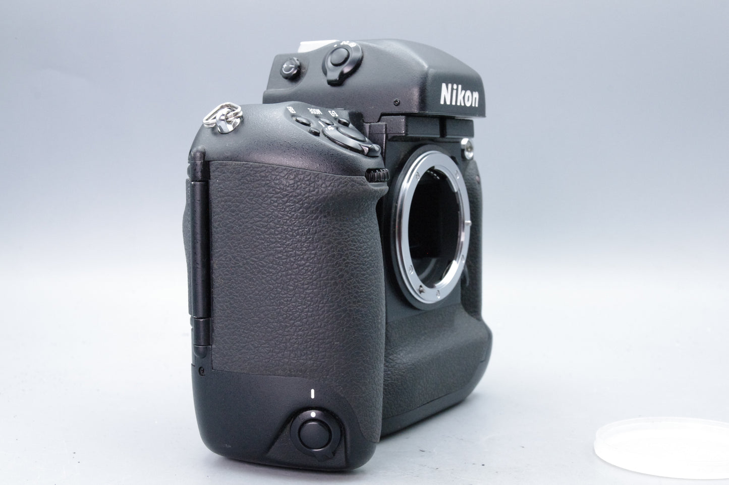 Nikon F5 Professional 35mm SLR Camera – Excellent Condition