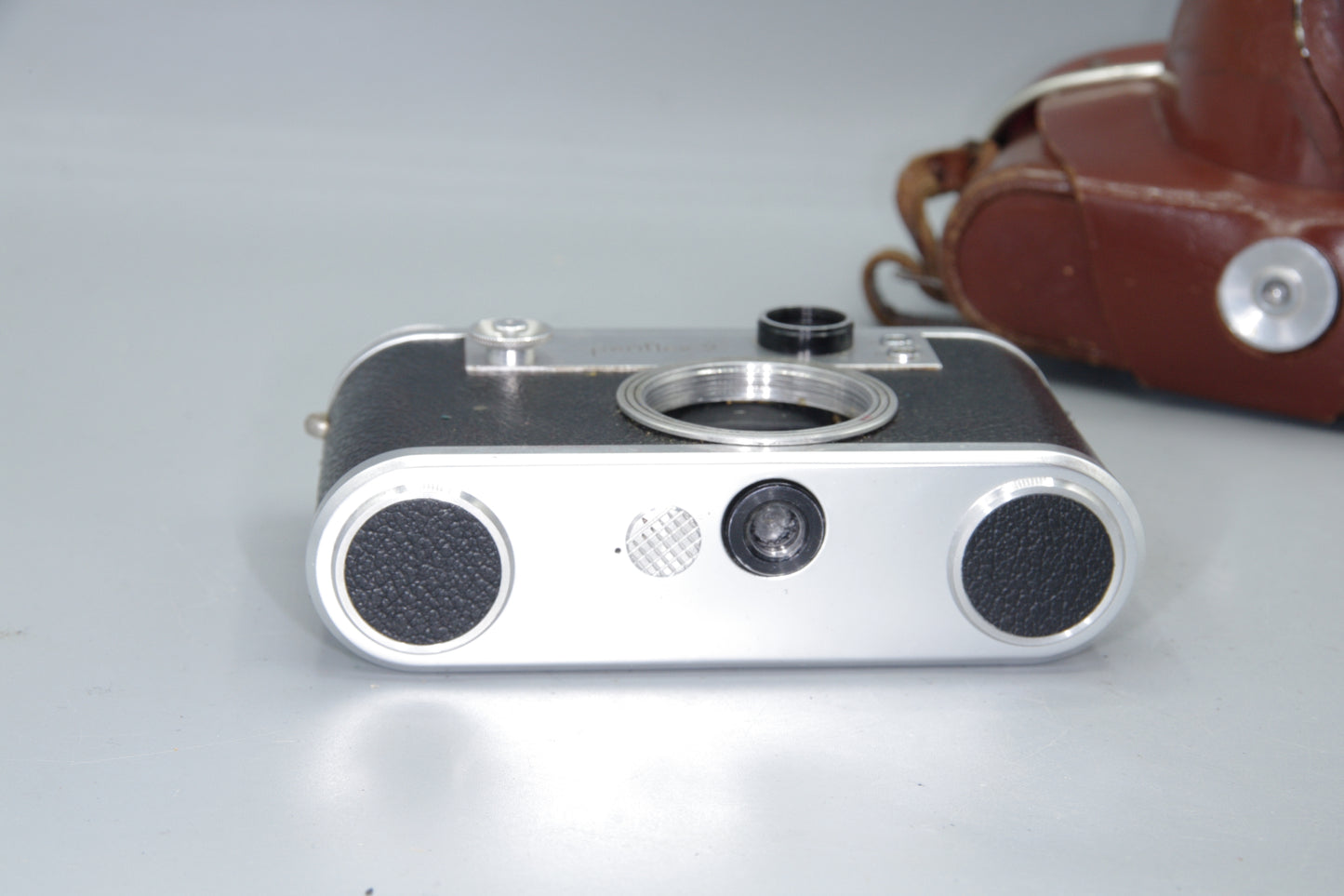 Corfield Periflex 2 35mm Camera + Case – Shutter Sticking
