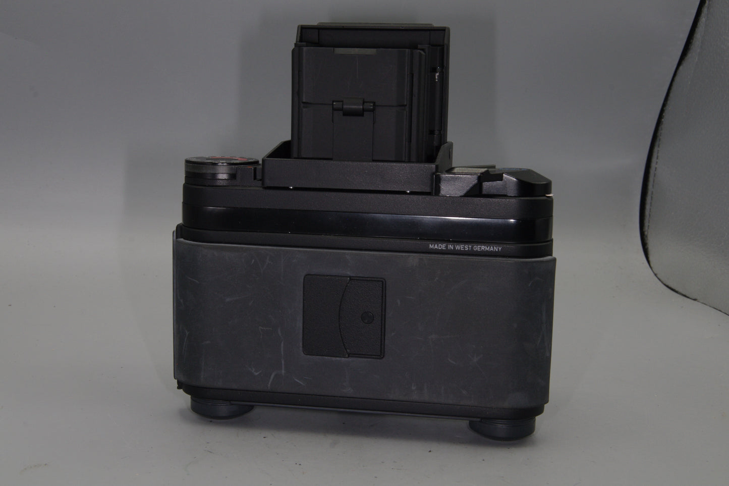 Exakta 66 Mod 2 Medium Format SLR Camera – 6×6 – West German