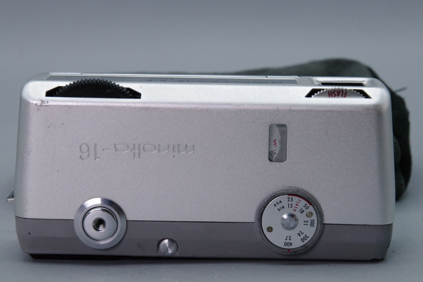 Minolta‑16 EE Sub‑Miniature Film Camera With Case