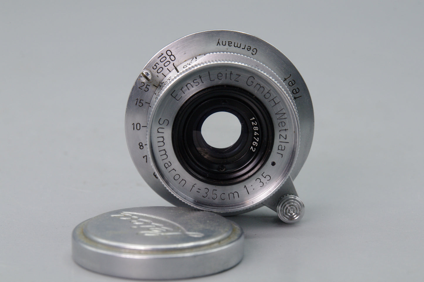 Leitz Summaron 35mm F3.5 L39 Lens with both caps – Excellent (serviced)