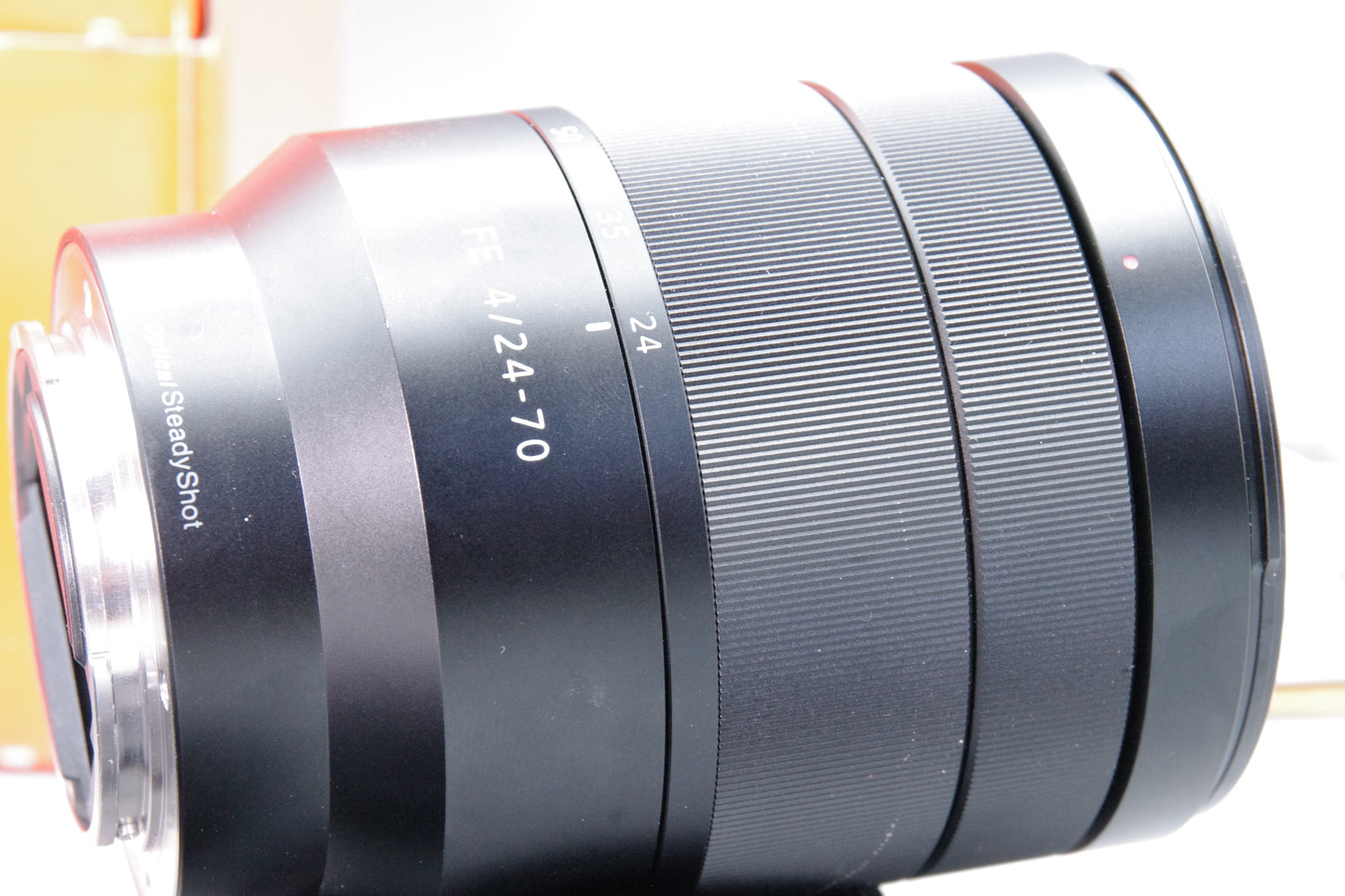 Carl Zeiss Vario‑Tessar ZA OSS FE 24–70mm f/4 Lens – Sony E – Boxed – Nr Mint