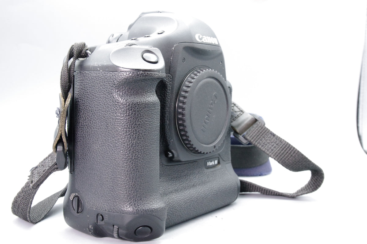 Canon EOS‑1D Mark III DSLR – Boxed – Charger Battery Cables – Tested – VGC