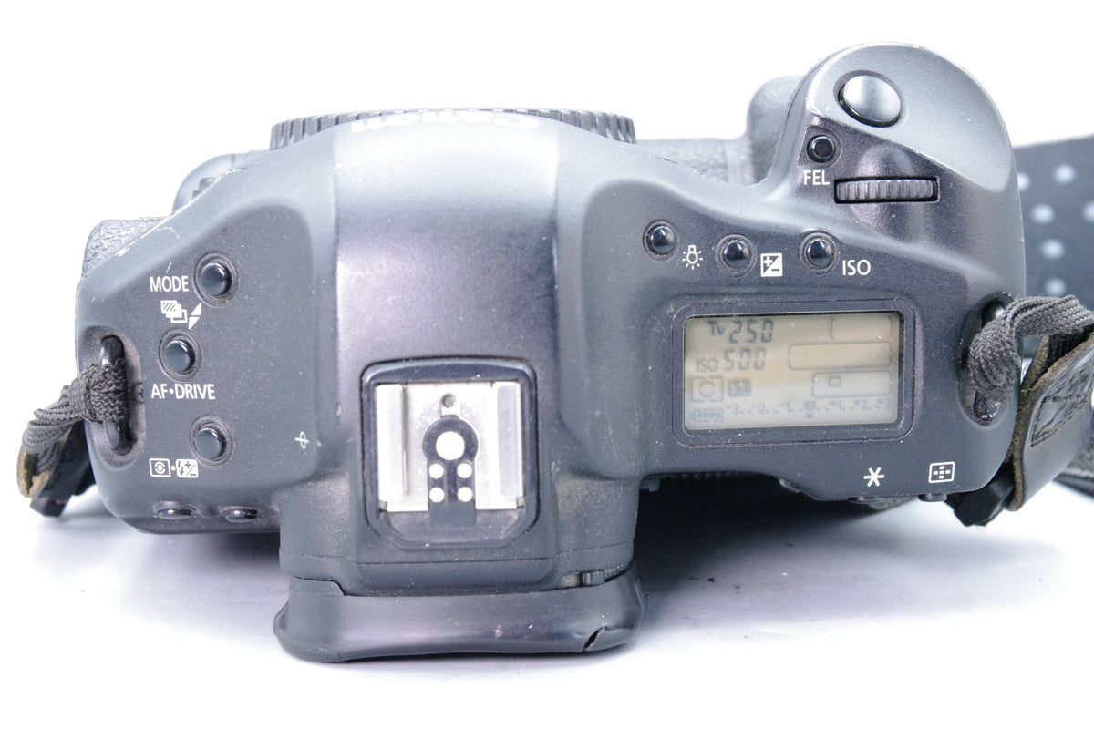 Canon EOS‑1D Mark III DSLR – Boxed – Charger Battery Cables – Tested – VGC