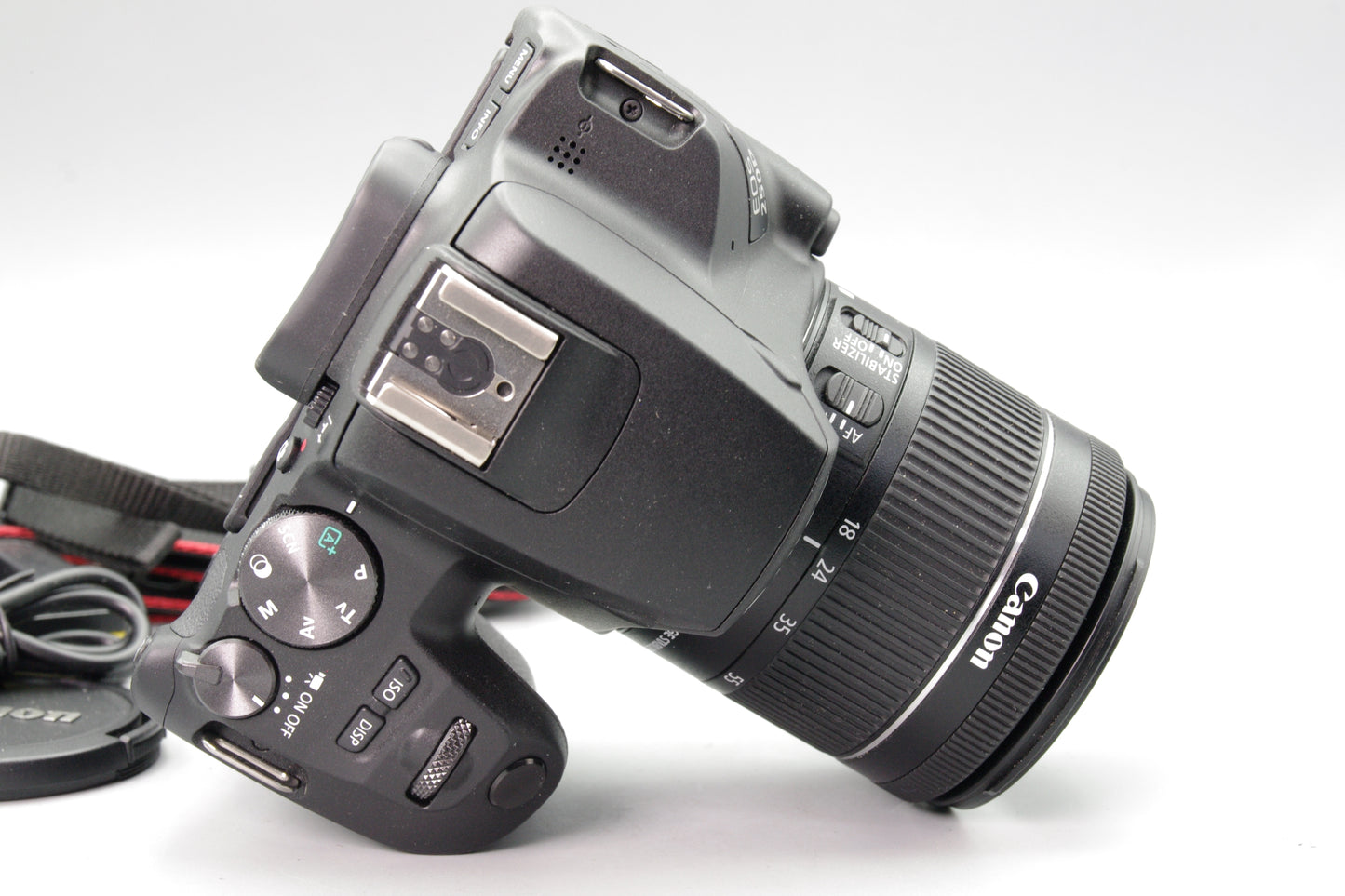 Canon EOS 250D DSLR with 18‑55mm IS STM Lens – Mint – Battery & USB Charger