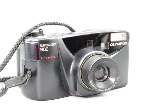 Olympus Superzoom 800 35mm Film Camera – Tested – Very Good Condition