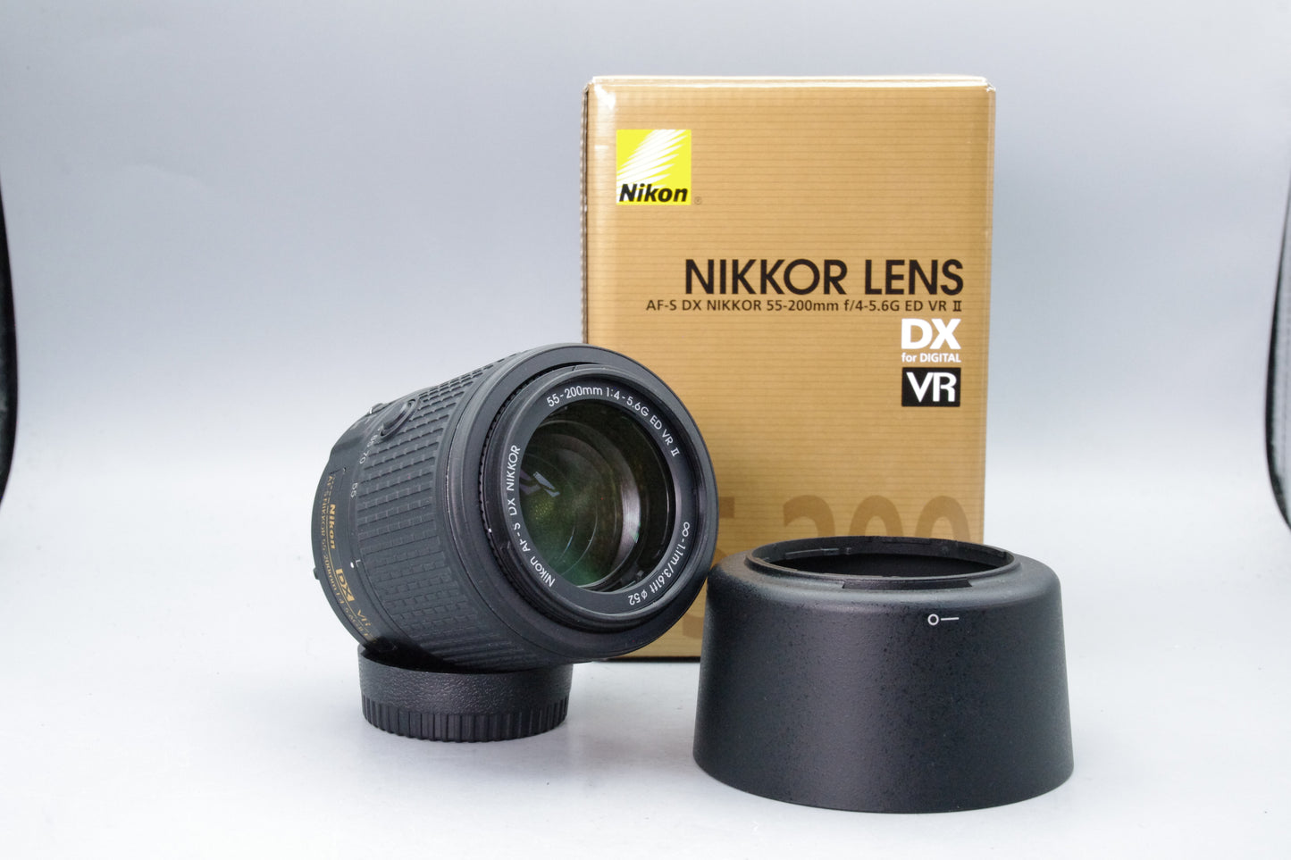 Nikon AF-S DX 55-200mm f/4-5.6G VR II Lens – Excellent With Box