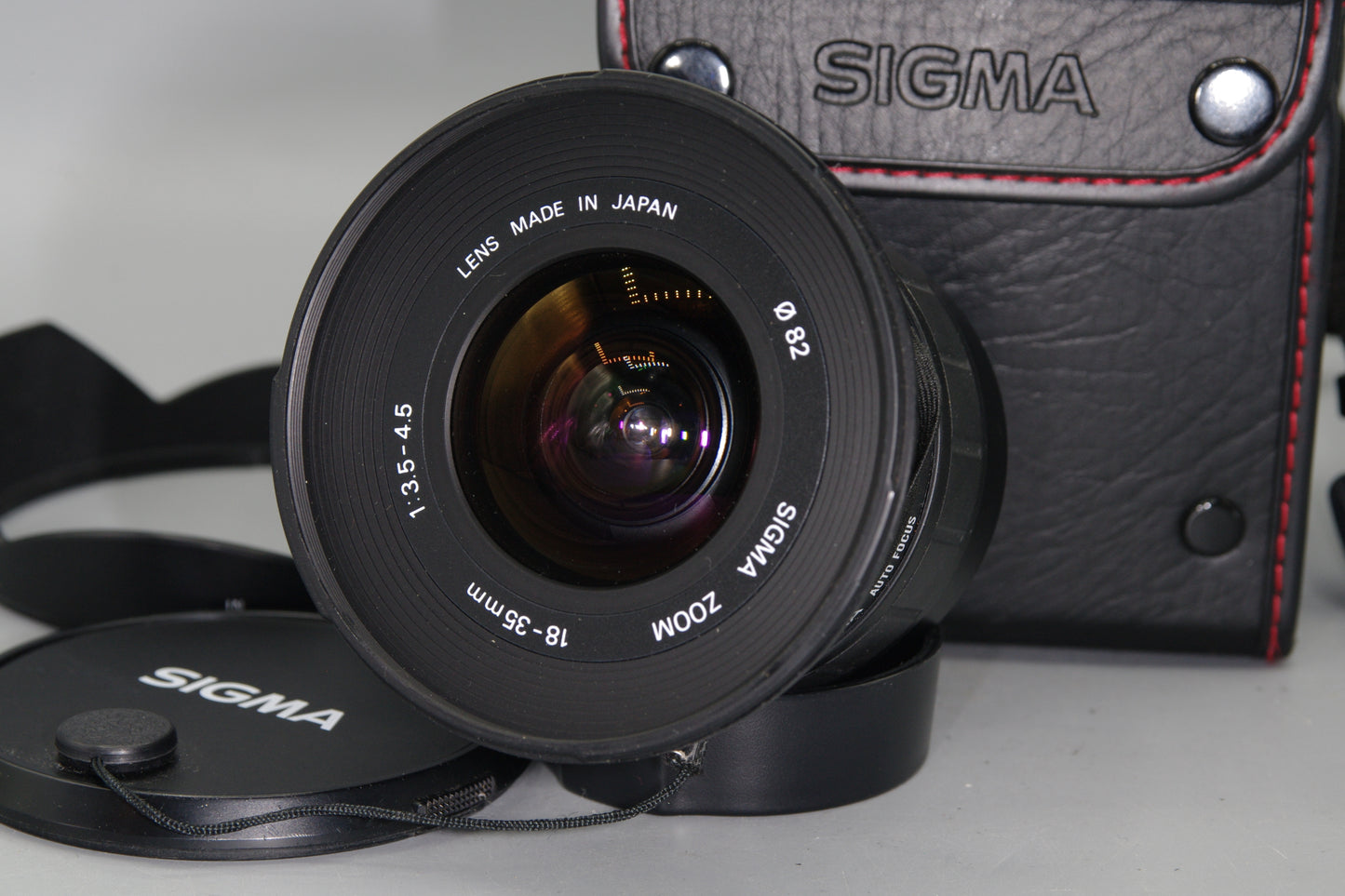 Sigma 18-35mm F/3.5-4.5 Aspherical AF Zoom Lens Canon EF Mount