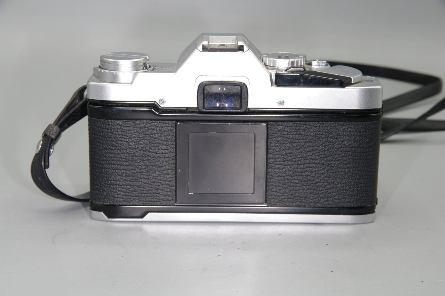 Olympus OM30 35mm SLR Camera + 50mm Lens – Tested&Working VGC