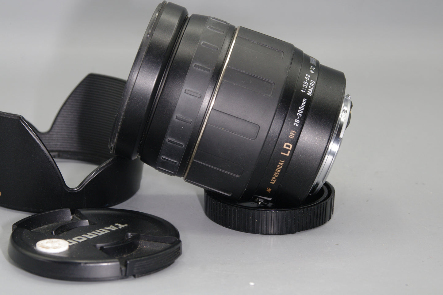 Tamron 28-300mm F/3.5-6.3 Aspherical LD (if) AF Lens - Canon EF Mount