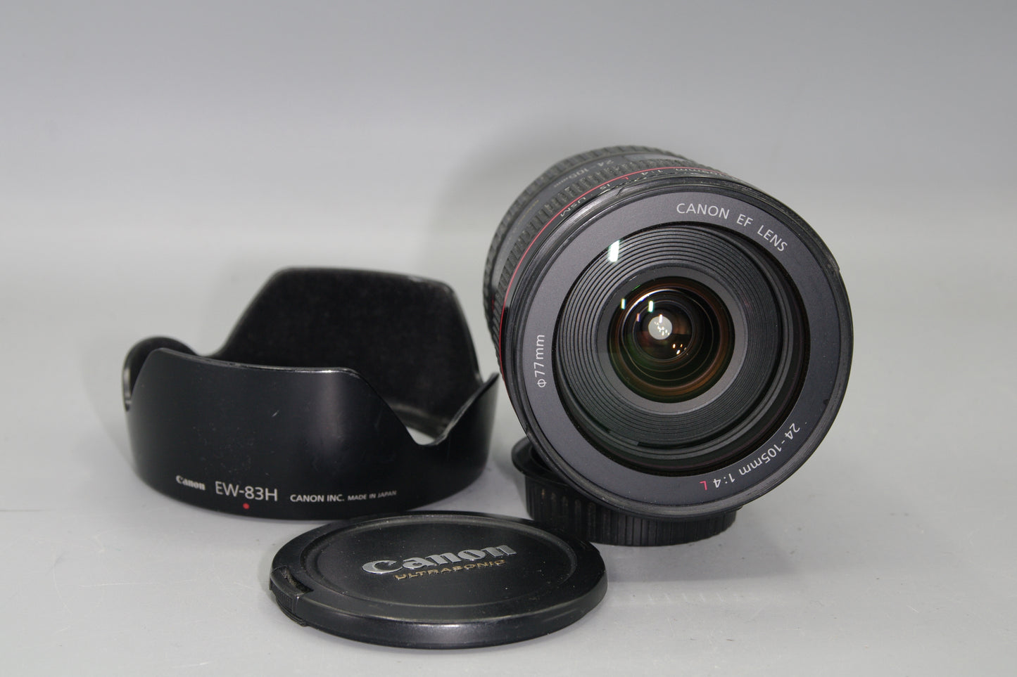 Canon EF 24-105mm F/4L IS USM AF  Zoom Lens with Caps and Hood - Excellent