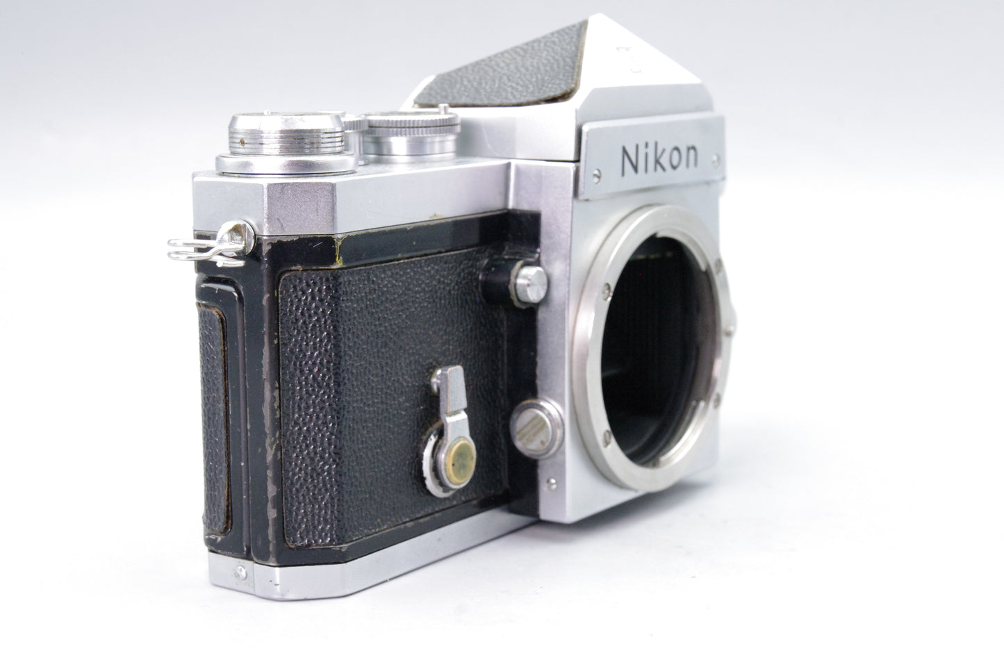 Nikon F 35mm SLR Camera Body – Classic Vintage Film Camera – Serviced
