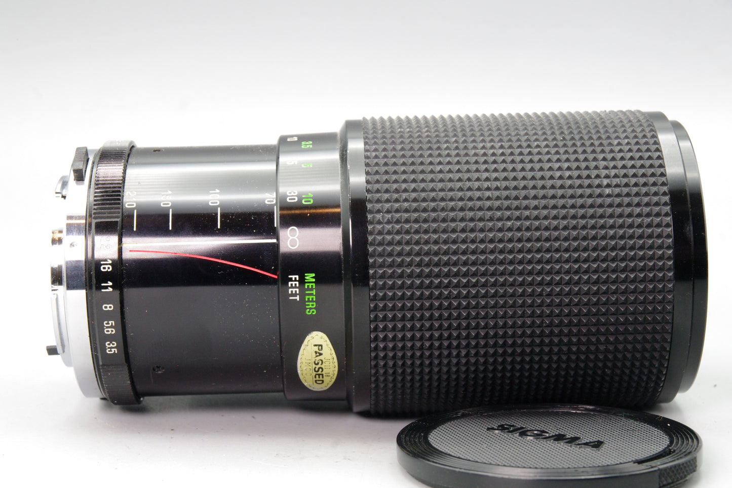 Vivitar Series 1 70–210mm f/3.5 Zoom Lens – Olympus OM Mount – Very Good