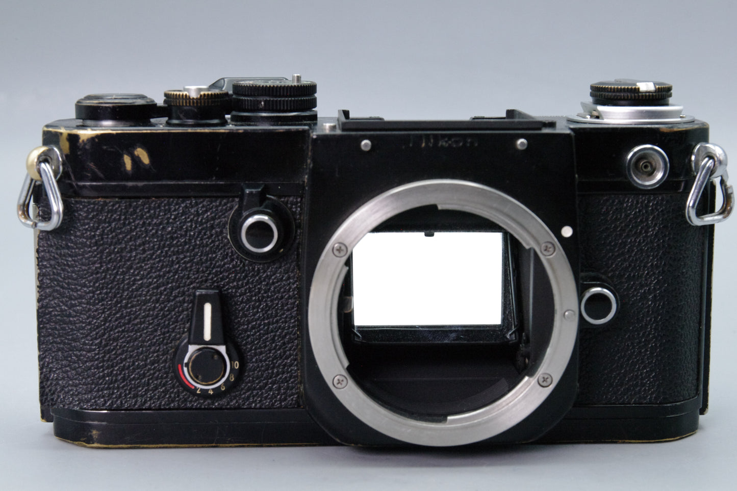Nikon F2 35mm SLR Camera Body – No Viewfinder – Shutter Working