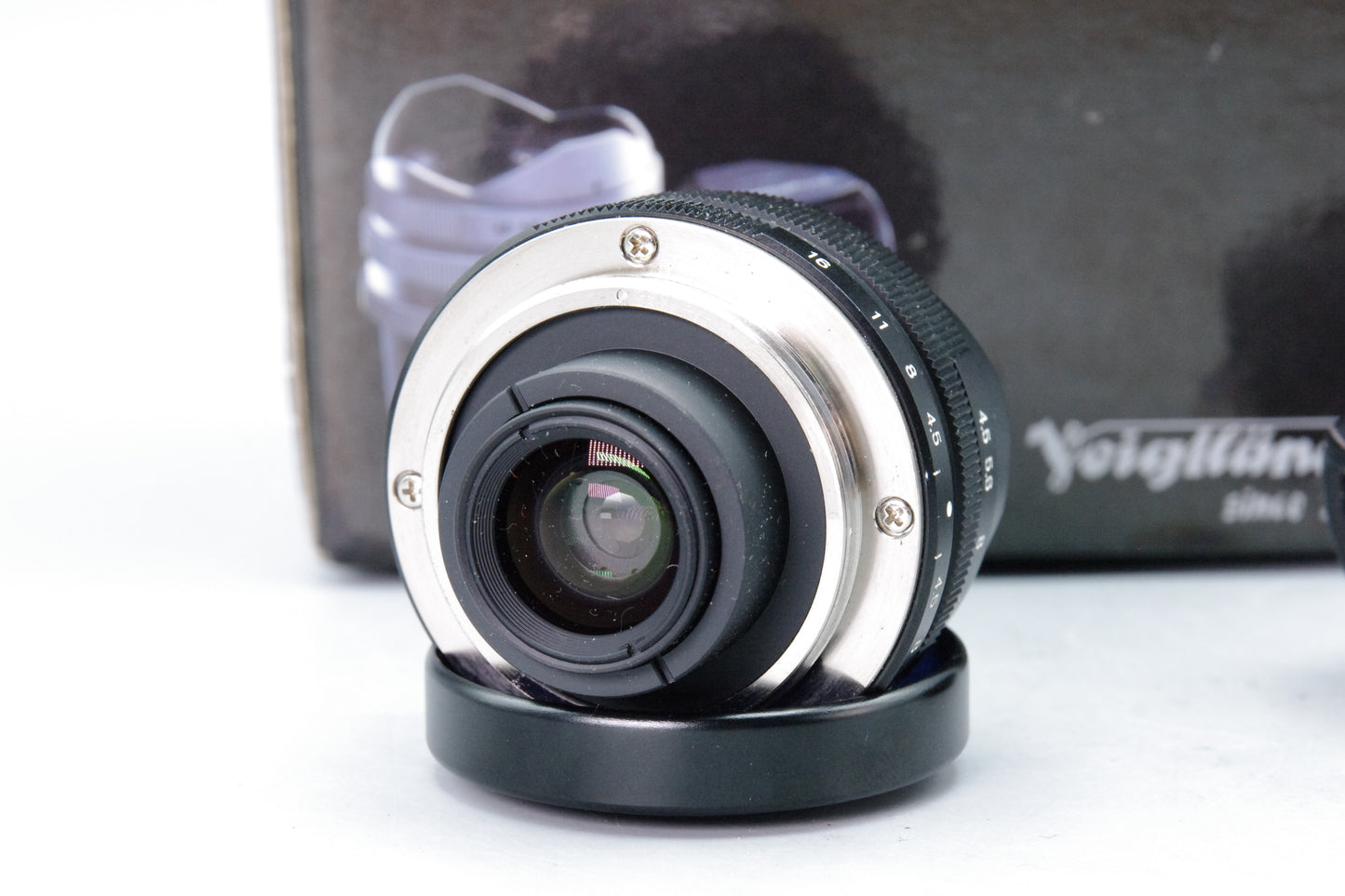 Voigtländer Heliar 15mm f/4.5 Aspherical Lens + Finder -L39 Mount - Mint