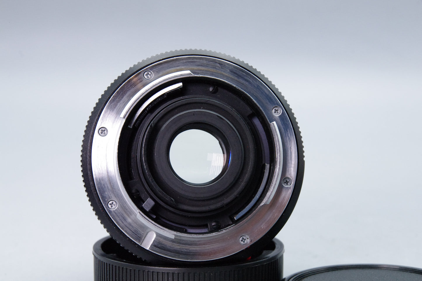 Leitz Wetzlar Elmarit‑R 35mm f/2.8 Lens – Leica R Mount – 3‑Cam – VGC