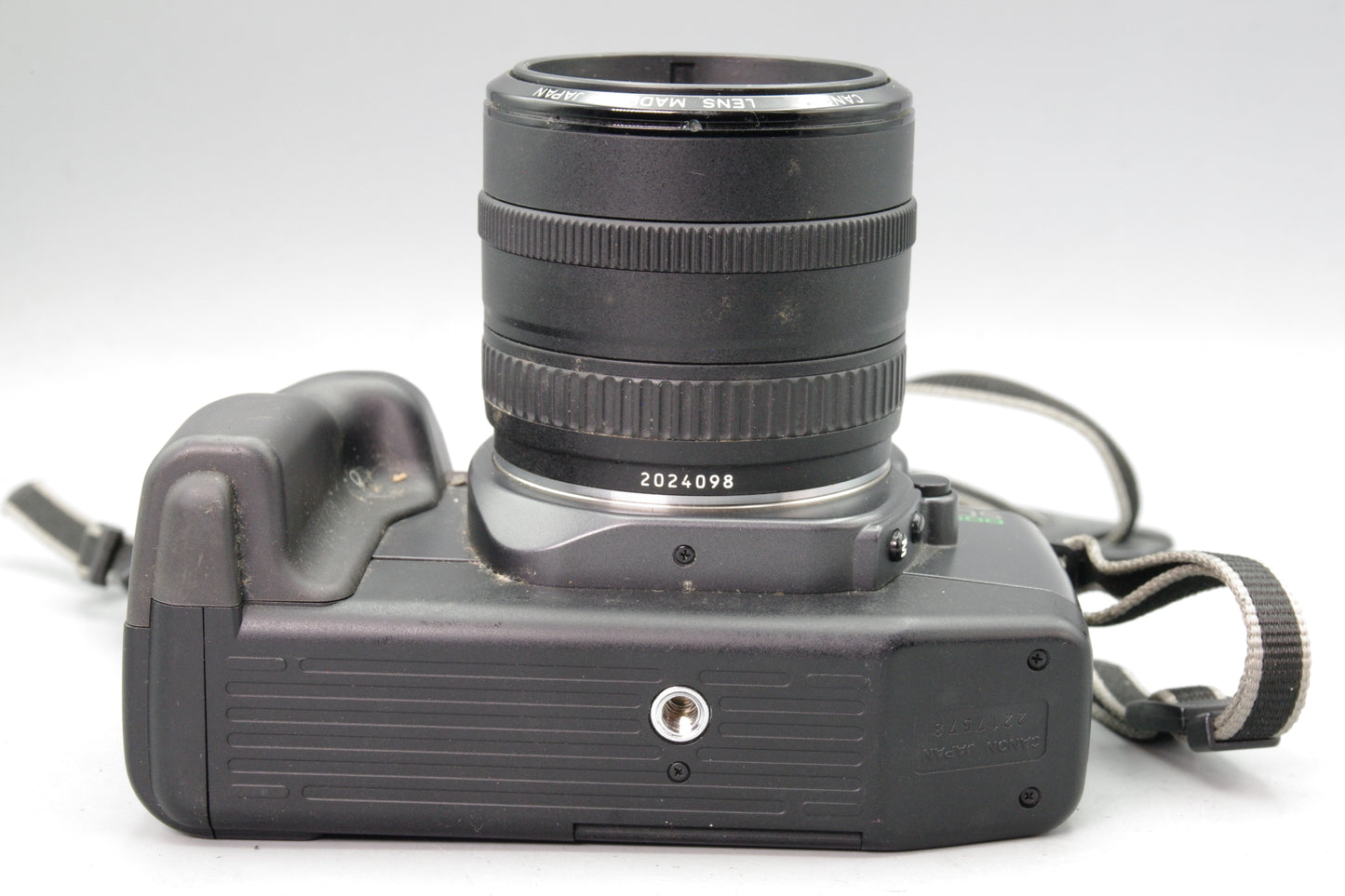 Canon EOS 600 35mm SLR Camera + EF 35–70mm Lens – Tested – Fully Working