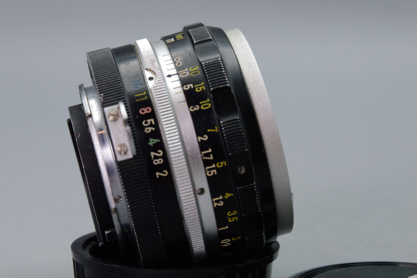 Nikon Nikkor‑H 50mm f/2 Non‑AI Lens – Classic Pre‑AI Standard Prime