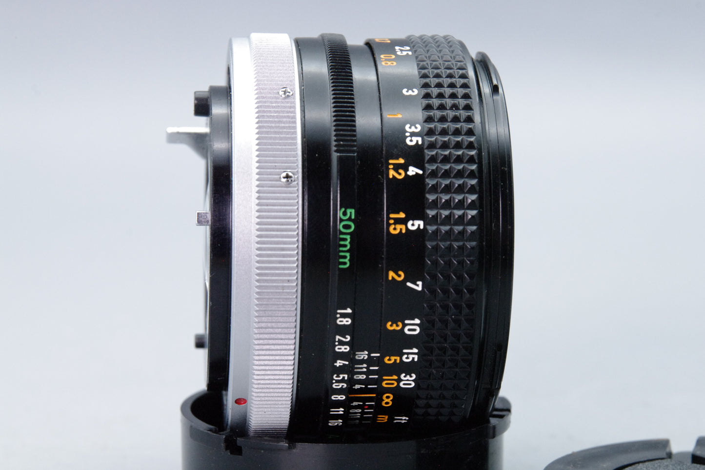 Canon FD 50mm f/1.8 S.C. Prime Lens Manual Focus with Caps – Tested Exc