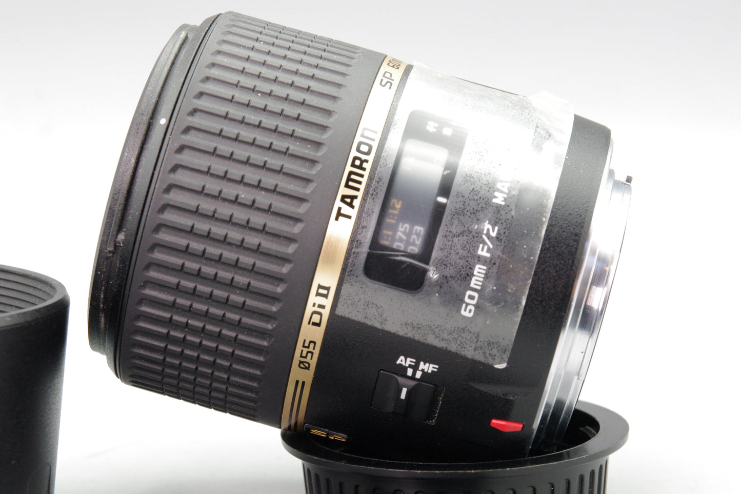 Tamron SP AF 60mm F2 Di II Macro Lens – Sony A Mount – Excellent