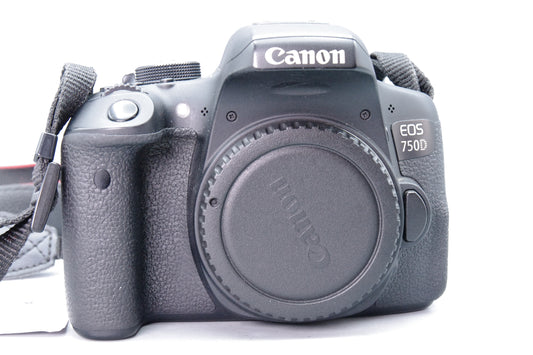 Canon EOS 750D 24MP DSLR Camera – Excellent Condition