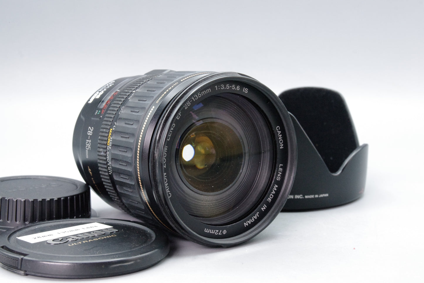 Canon EF 28-135mm F/3.5-5.6 IS