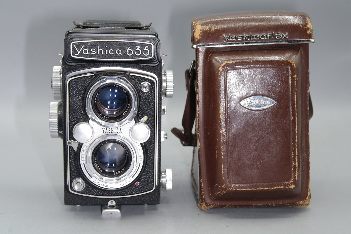 YashicaFlex 635 ST TLR with 80mm F/3.5 Lens and Case