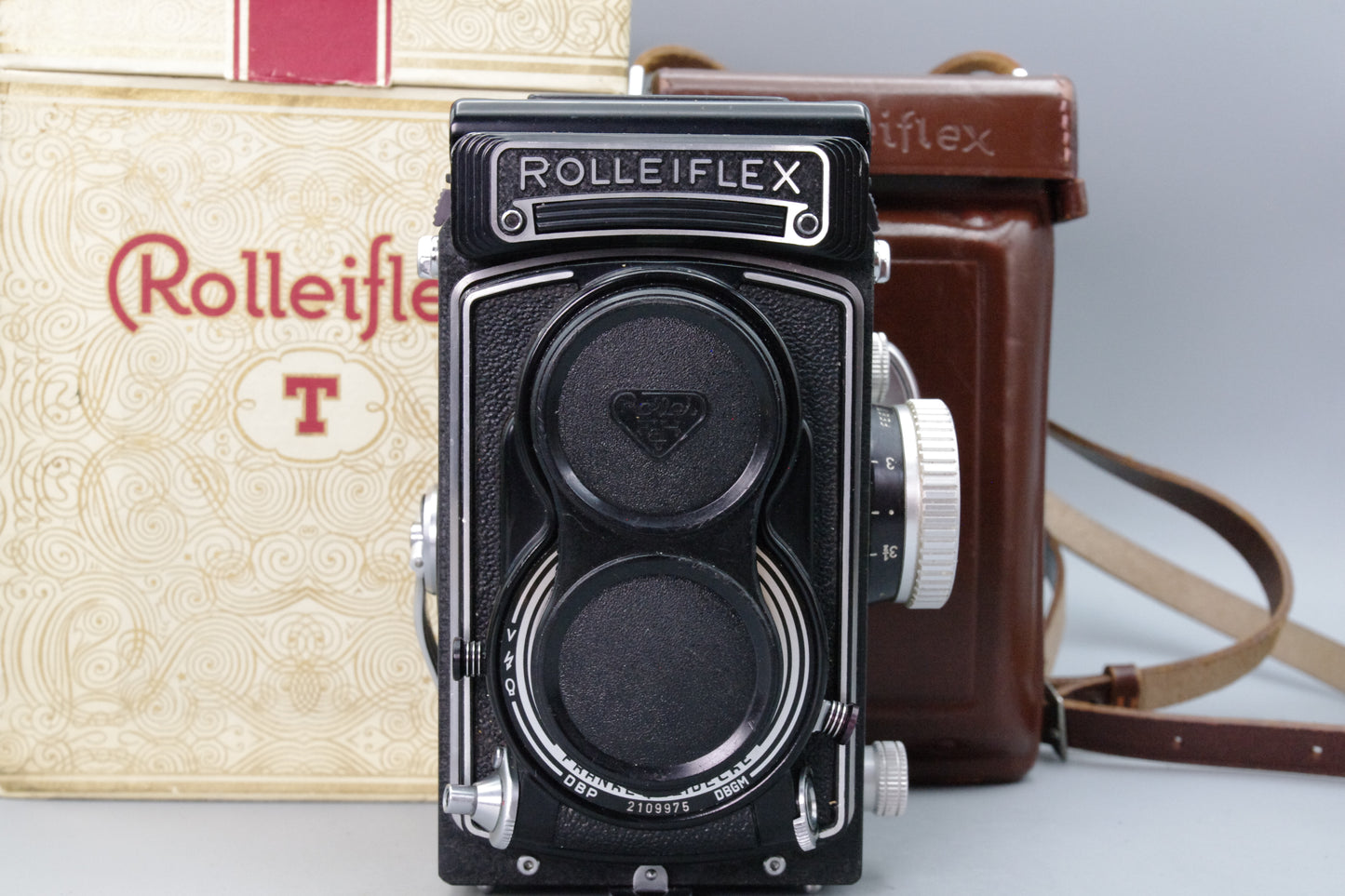 Rolleiflex 3.5 T TLR with 7.5cm f/3.5 Tessar – Boxed – Fantastic Condition