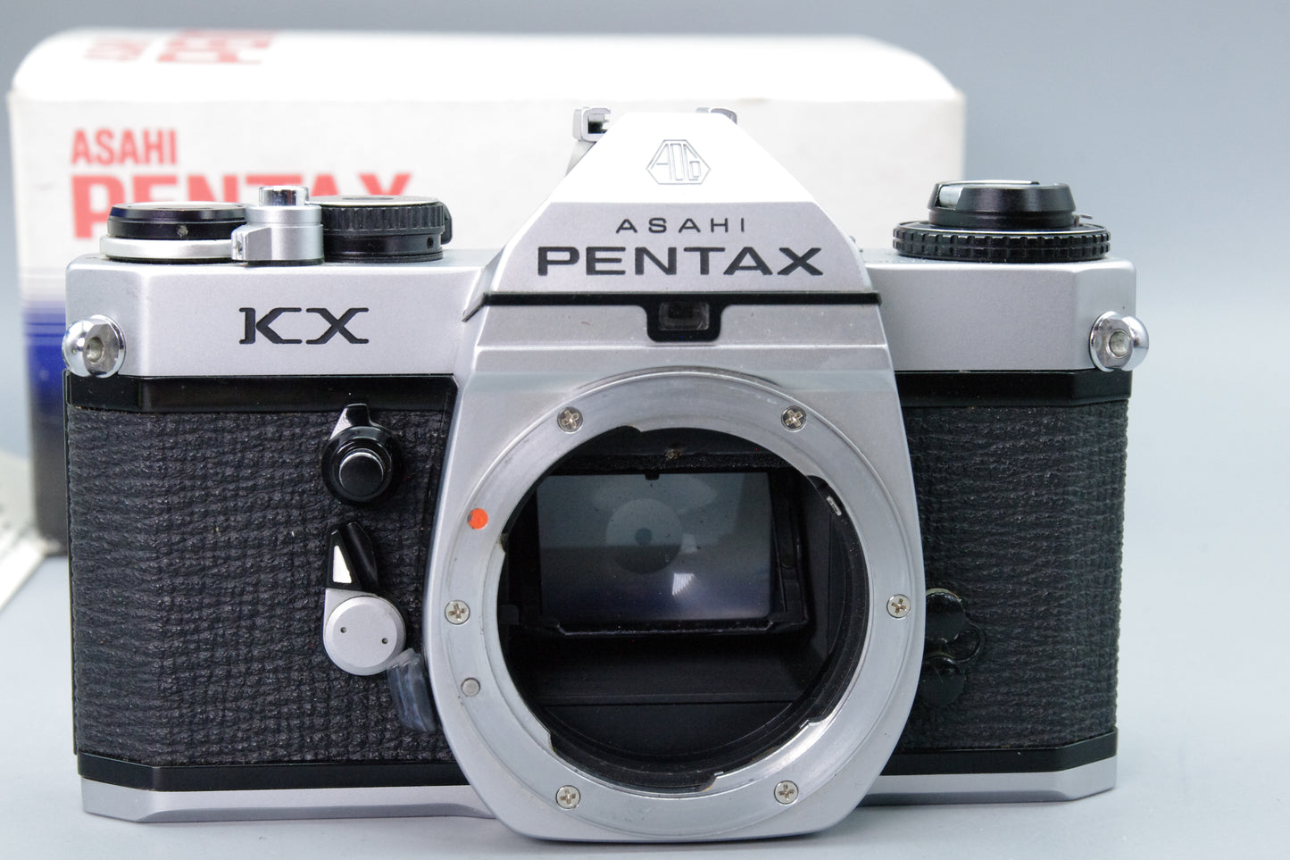 Pentax KX 35mm SLR Camera – Original Box & Paperwork – Excellent Condition