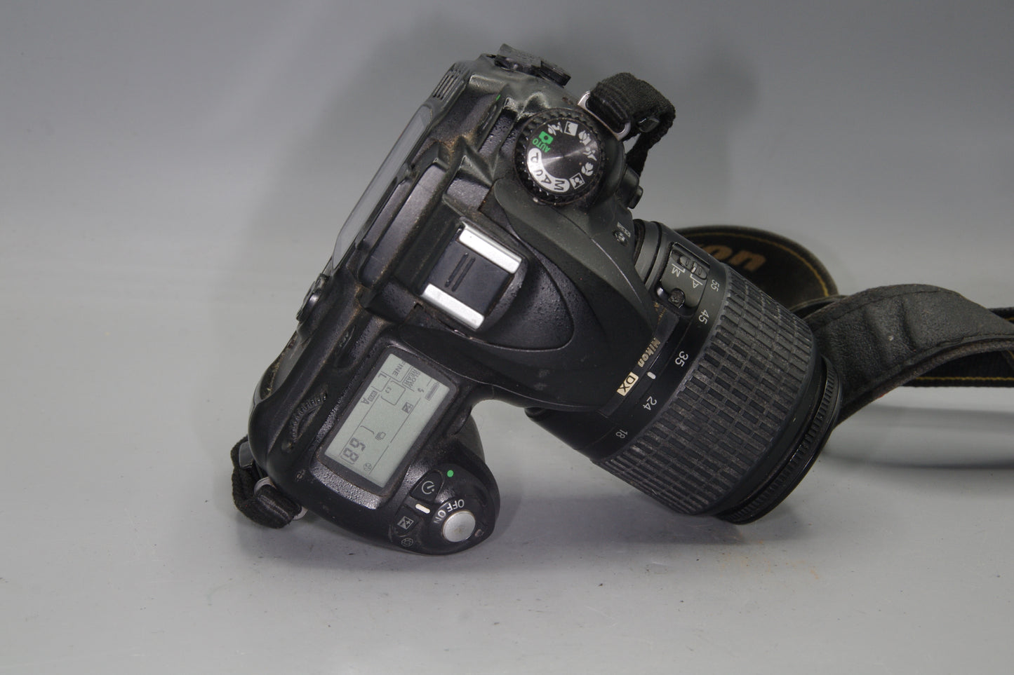 Nikon D50 DSLR 6.1MP + 18-55mm Lens – Tatty Body, Loose Mount – but working