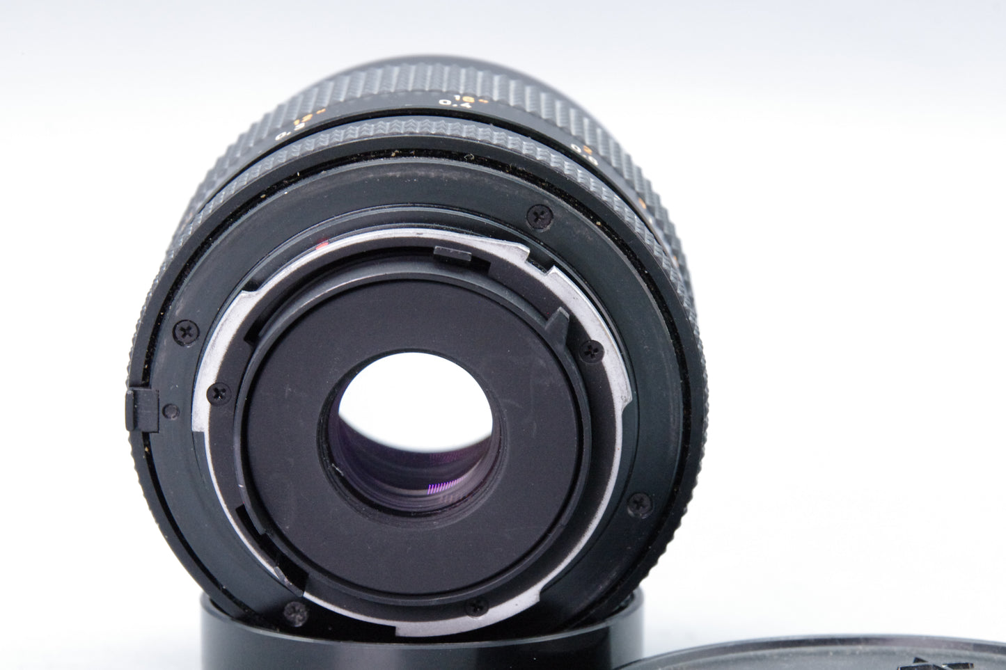 Carl Zeiss Distagon 28mm f/2.8 T* Lens – Contax/Yashica Mount - Excellent