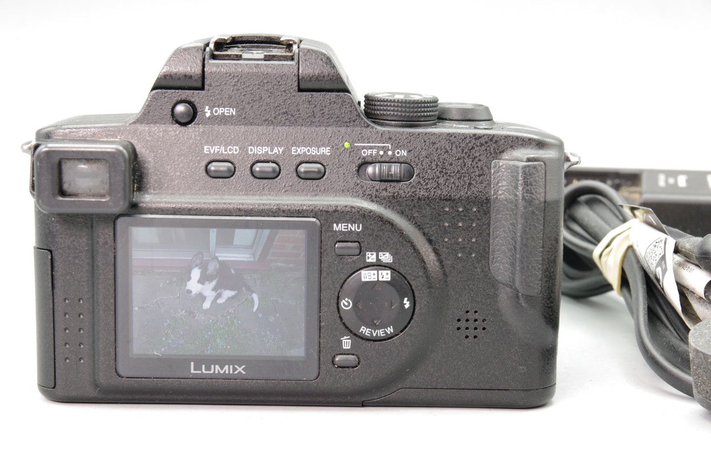 Panasonic Lumix DMC‑FZ20 Bridge Camera – 12x Zoom – Tested – Charger – VGC