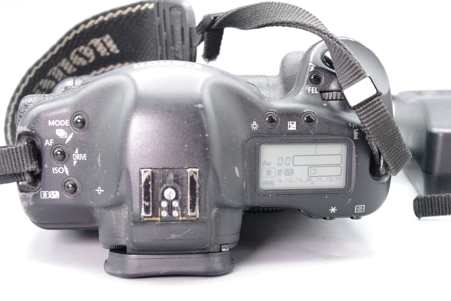 Canon EOS‑1D Mark II N DSLR Camera – Tested & Working – With Charger