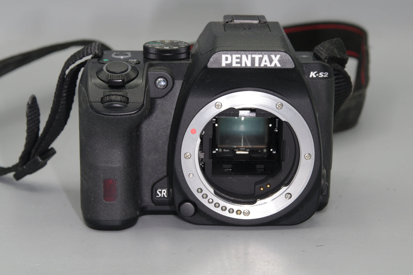 Pentax K-s2 20.1MP DSLR - Excellent, Low Shutter Count 1231