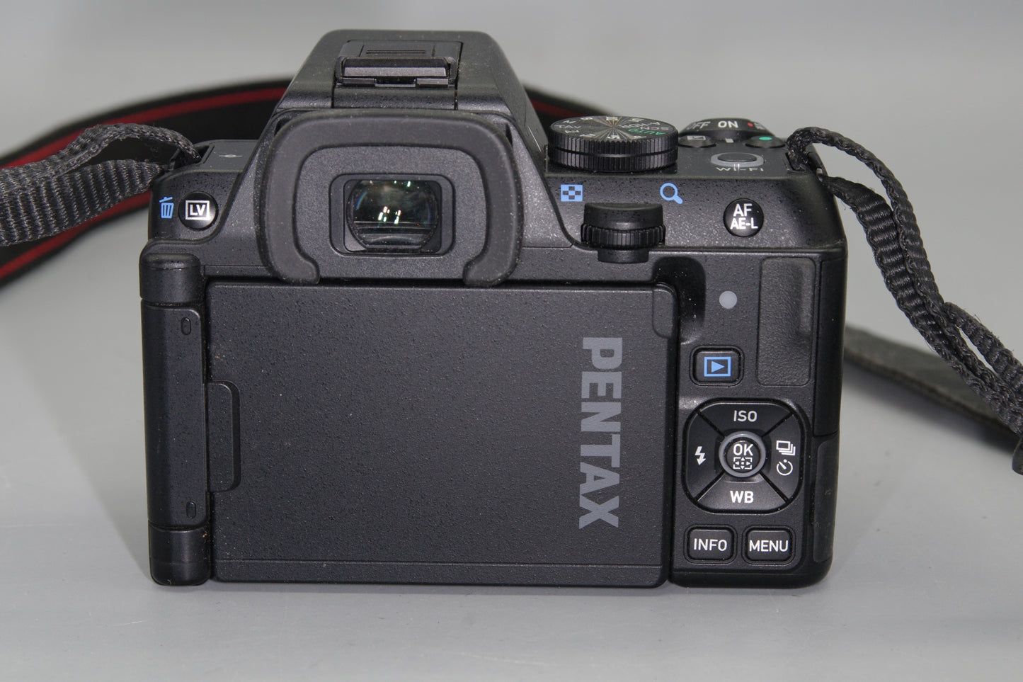 Pentax K-s2 20.1MP DSLR - Excellent, Low Shutter Count 1231