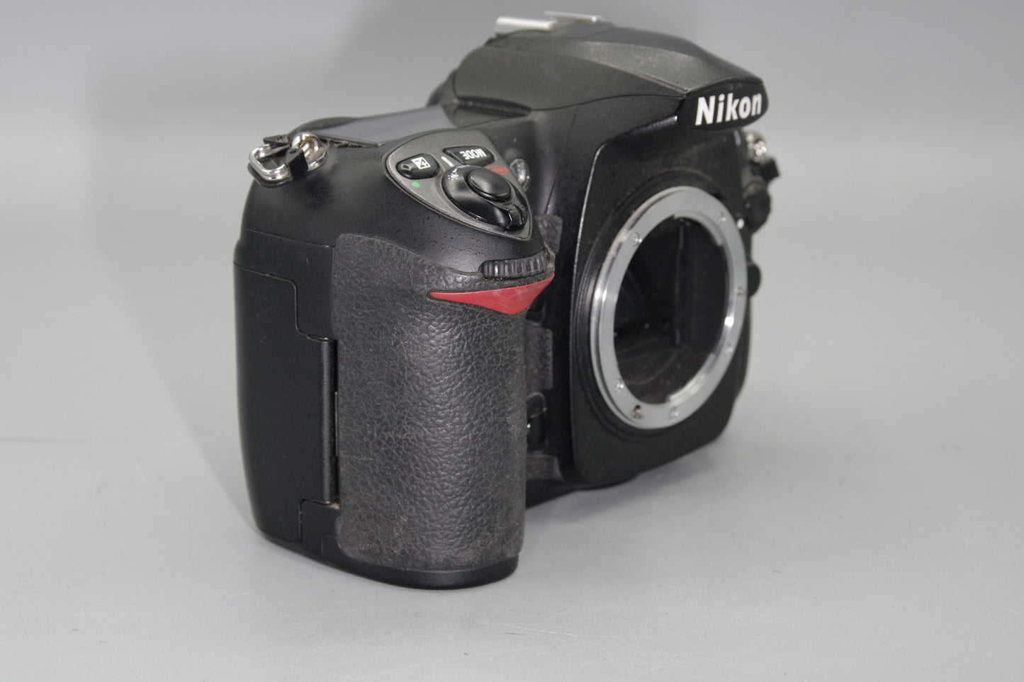 Nikon D200 10.2MP DSLR, Low S/C 11581