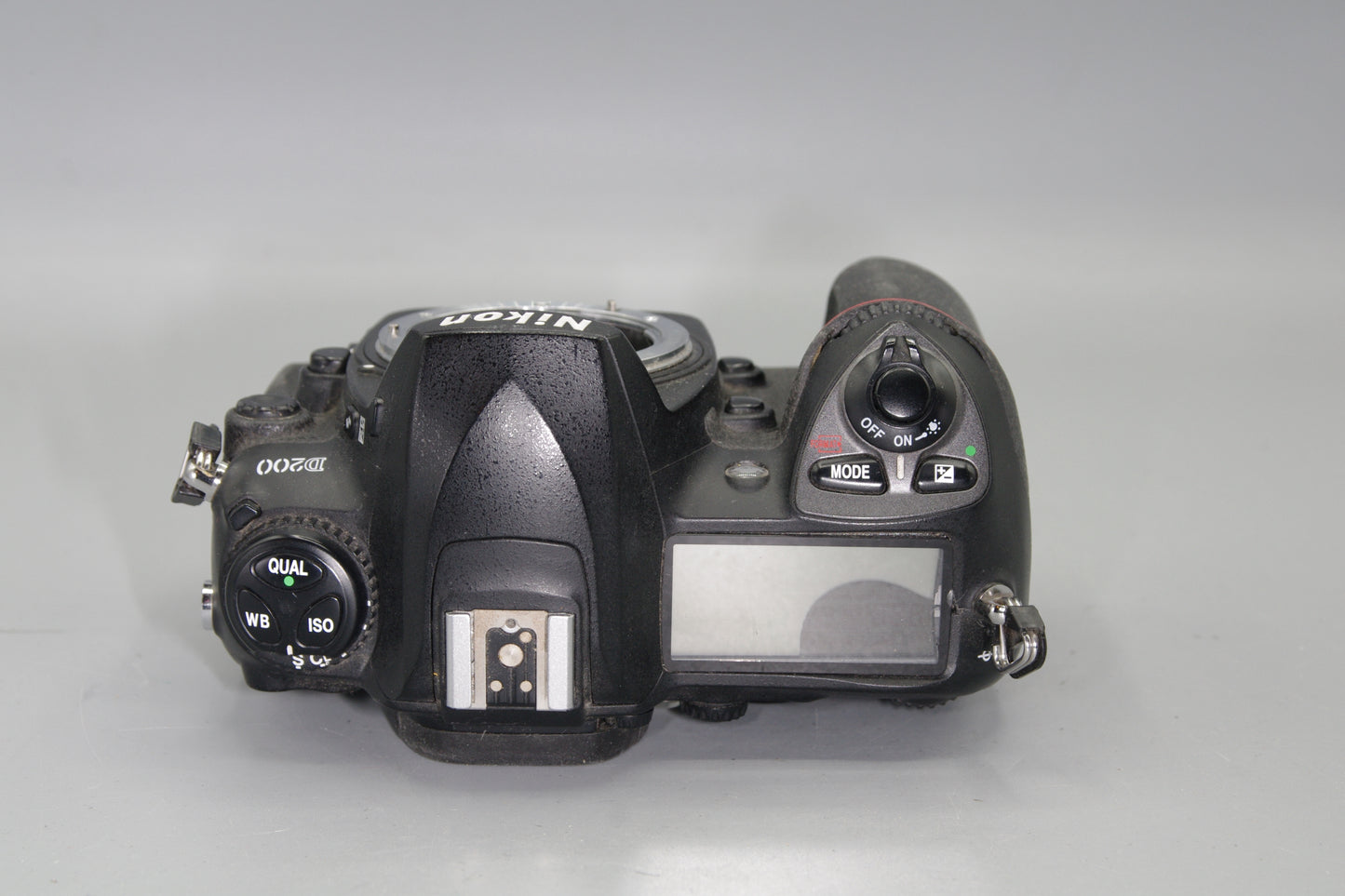 Nikon D200 10.2MP DSLR, Low S/C 11581