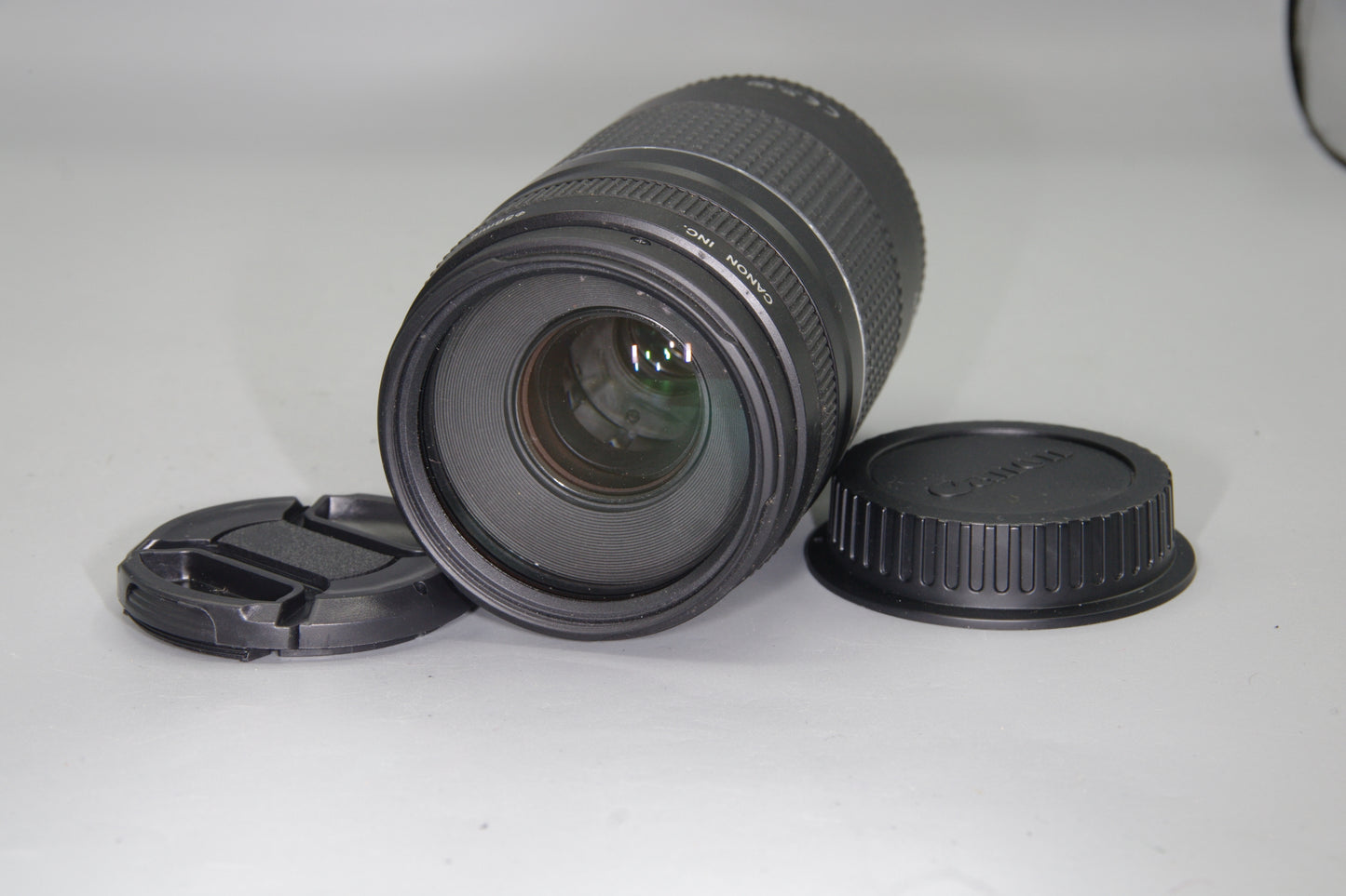 Canon 75-300mm F/4-5.6 III EF Mount Zoom Lens (Non-USM Model) - VGC
