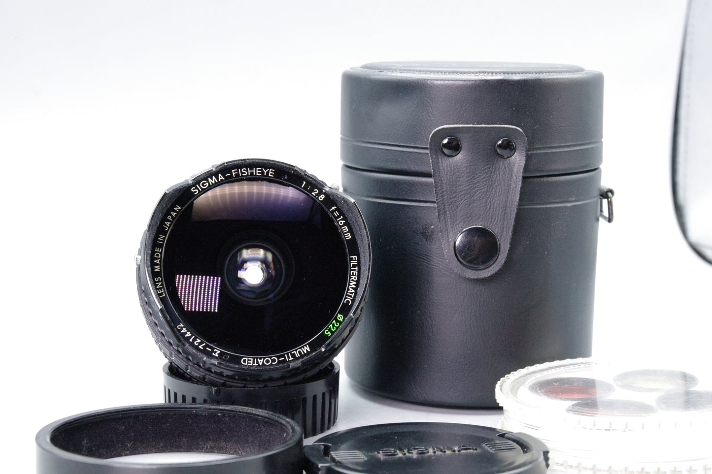 Sigma Fisheye 16mm f/2.8 Filtermatic Lens C/Y Mount – Excellent with Case &amp; Filters