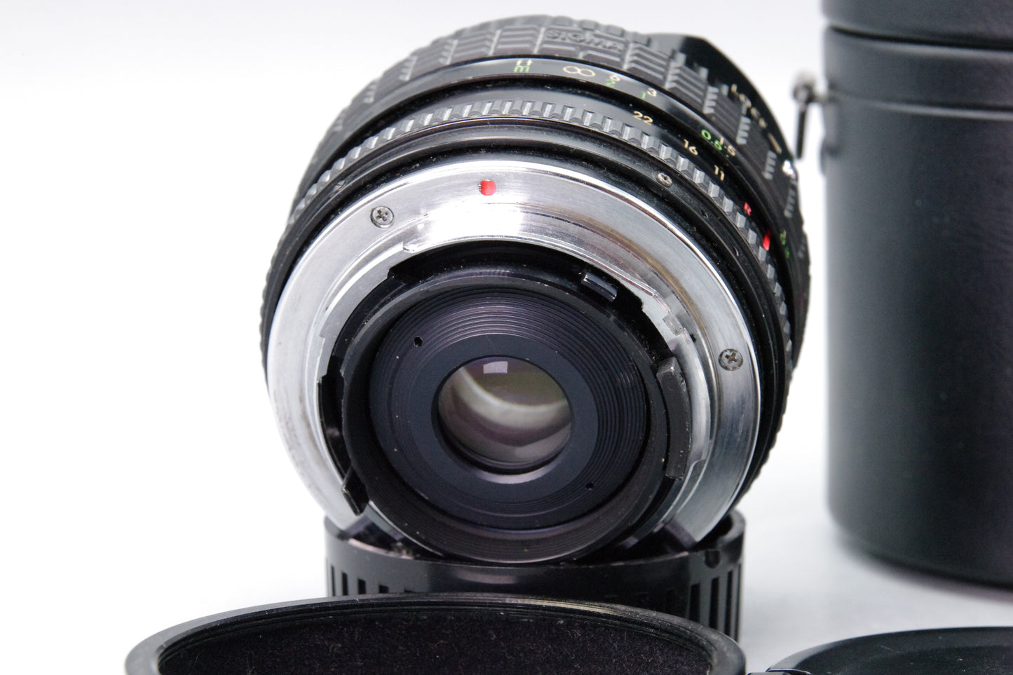 Sigma Fisheye 16mm f/2.8 Filtermatic Lens C/Y Mount – Excellent with Case &amp; Filters