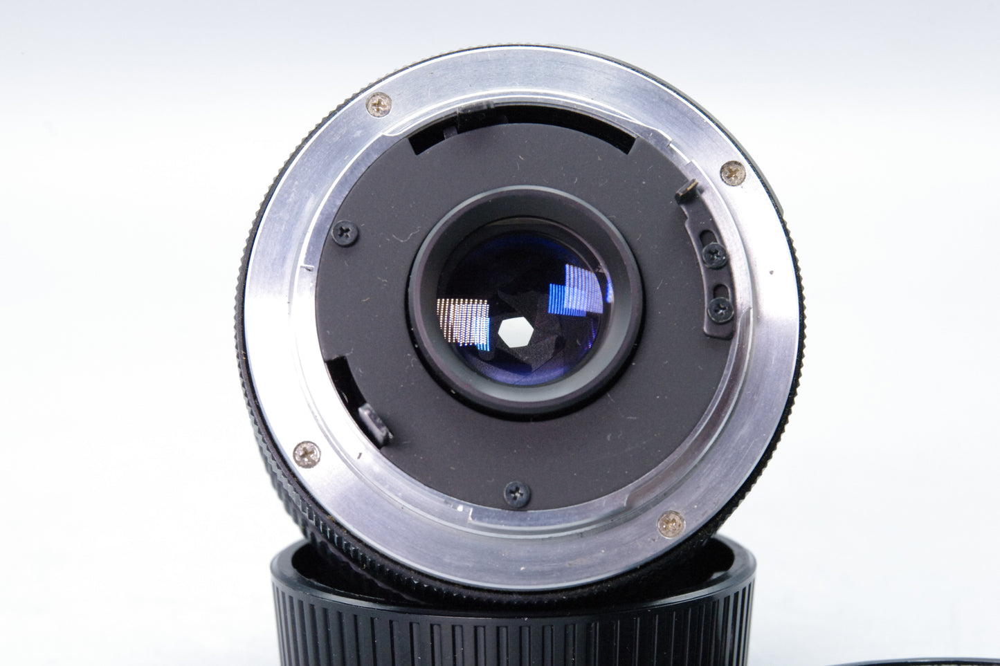 Yashica DSB 28mm f/2.8 T* Lens – Contax/Yashica Mount