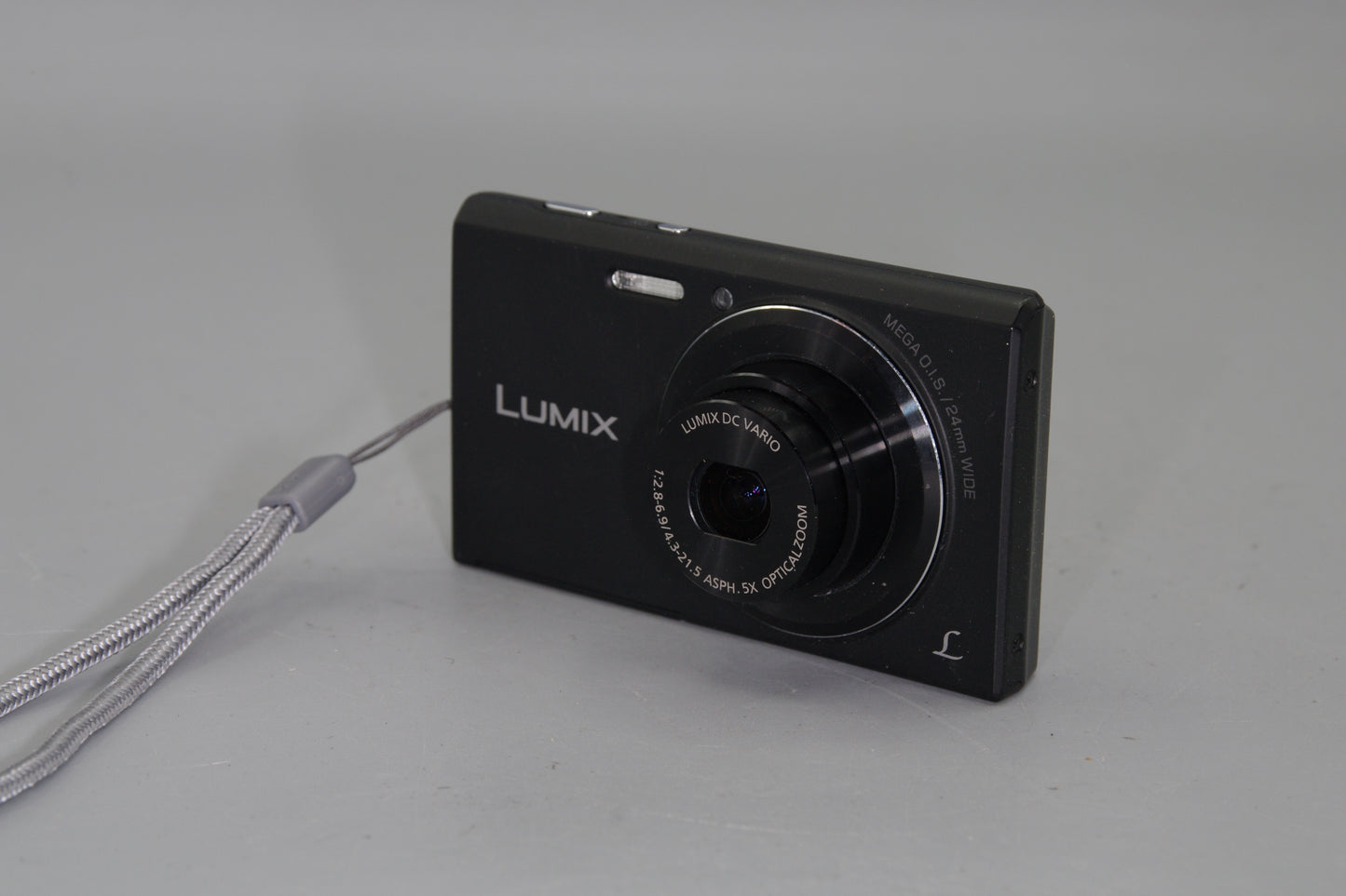 Panasonic Lumix DMC-FS50 16.1MP Digital Compact Excellent