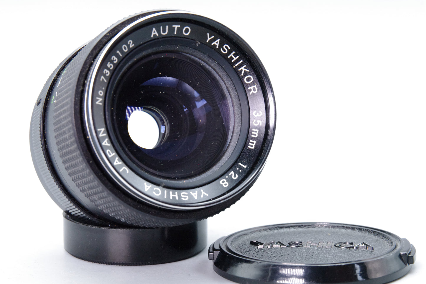 Yashica Auto Yashikor 35mm f/2.8 M42 Lens – Tested & Working – Excellent